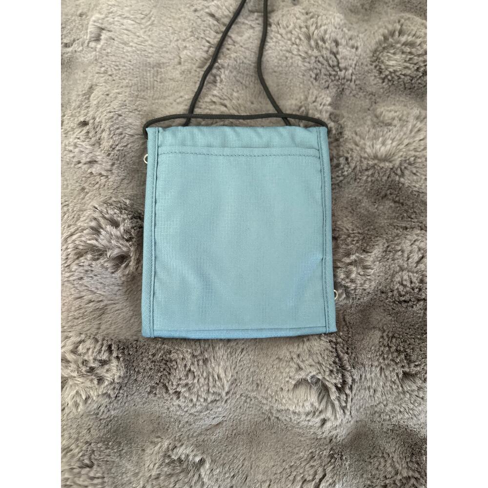Eddie Bauer Light Blue Crossbody Bag Good Used Condition - Picture 4 of 4